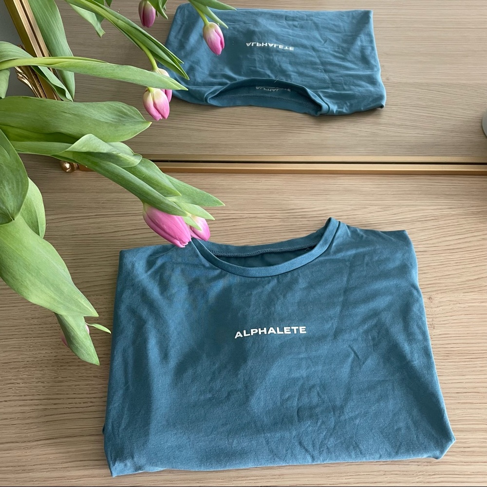 Alphalete Teal Blue Long Sleeve Tee